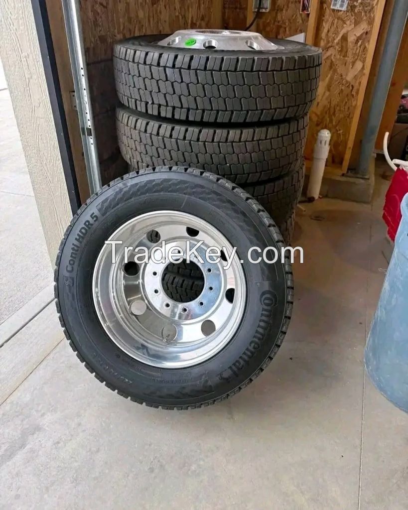 Durable Alloy Wheels For Truck Tires With Modern Styling Strong Construction