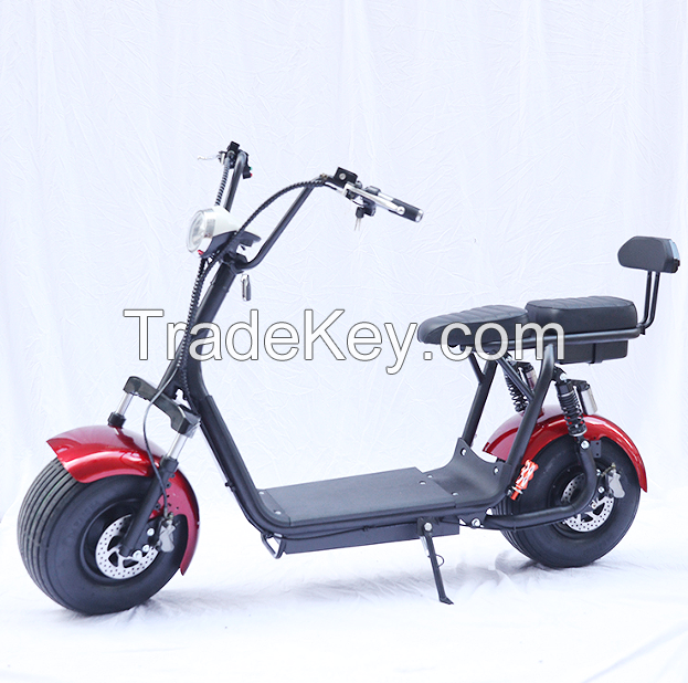 PSX 7 two-wheel electric motorcycle.  Three gear speed red 25 / 45 / 68 km/h load 200kg driving 35-90km travel motorcycle, medium size motorcycle, heavy motorcycle, adults common