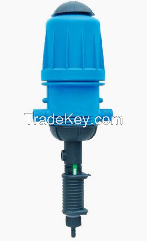 Water-driven injector / fertilizer injector