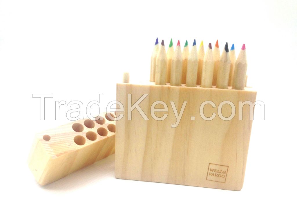 high quality sharpener woodcase with 12 pcs colored pencils