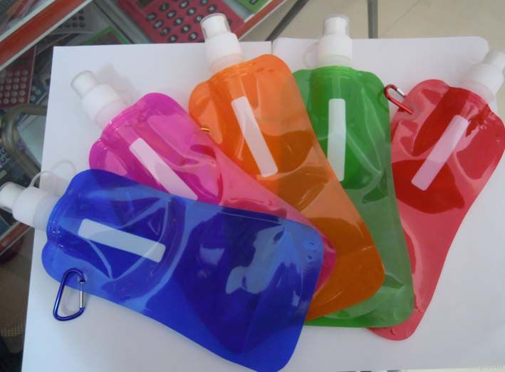 Foldable water bottle/drinking bottle