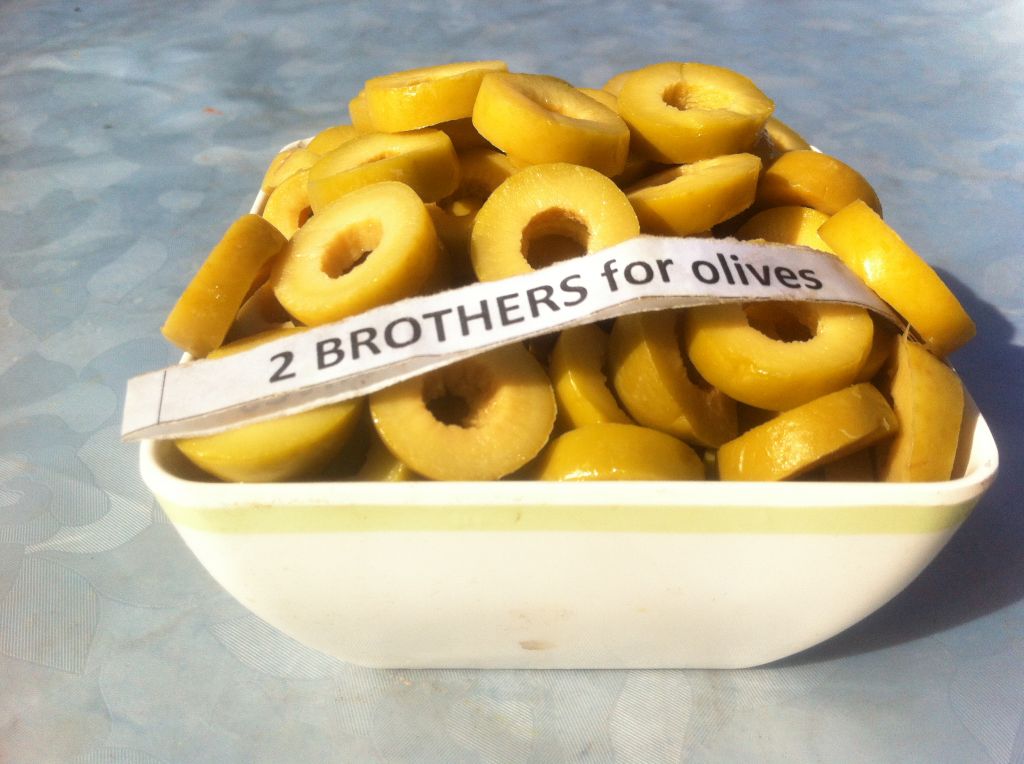 sliced green olives