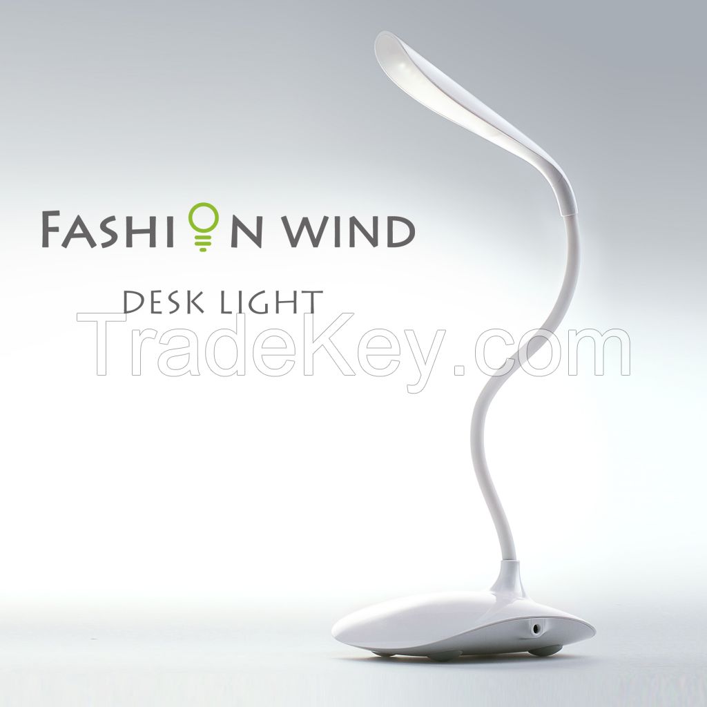 LED Desk Lamp Touch Switch Flexible LED Reading Lamp 3-level adjusted brightness Rechargeable LED Light.
