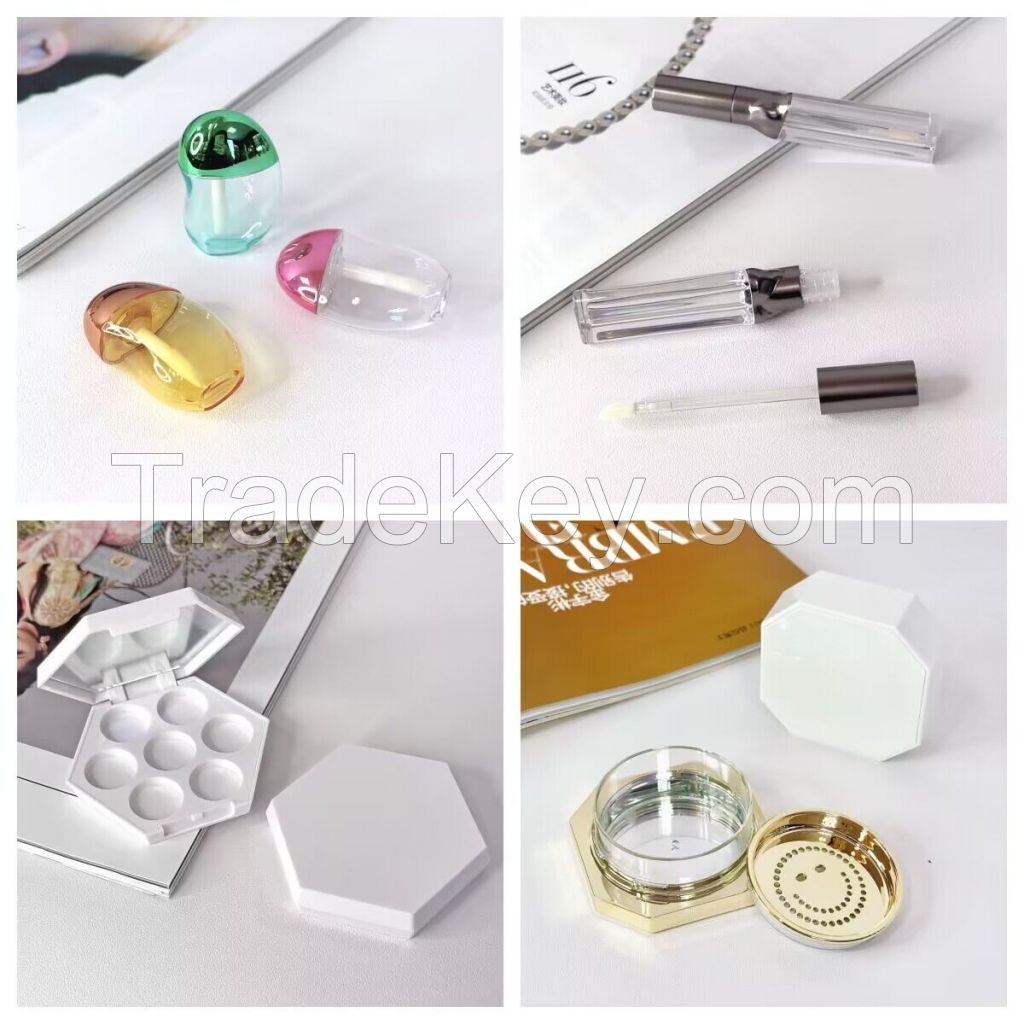 Cosmetic bottles, lip gloss bottles, plastic bottles