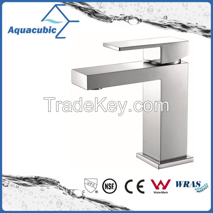 Square base solid brass body single handle basin tap