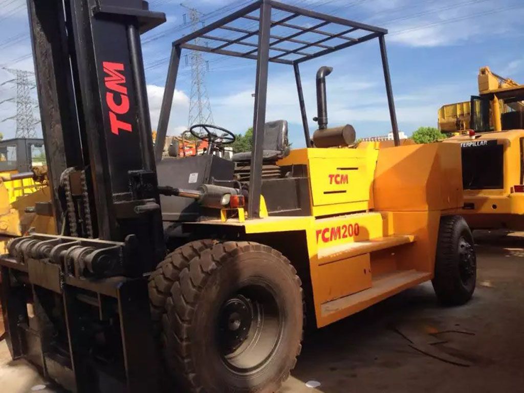 Used TCM 200 Forklift