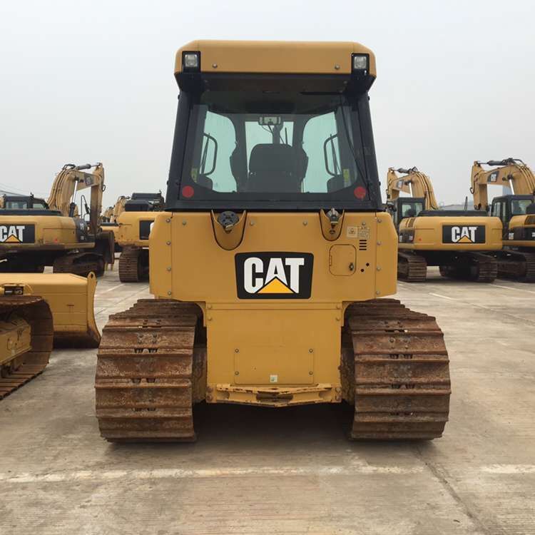 CAT D4K Bulldozer