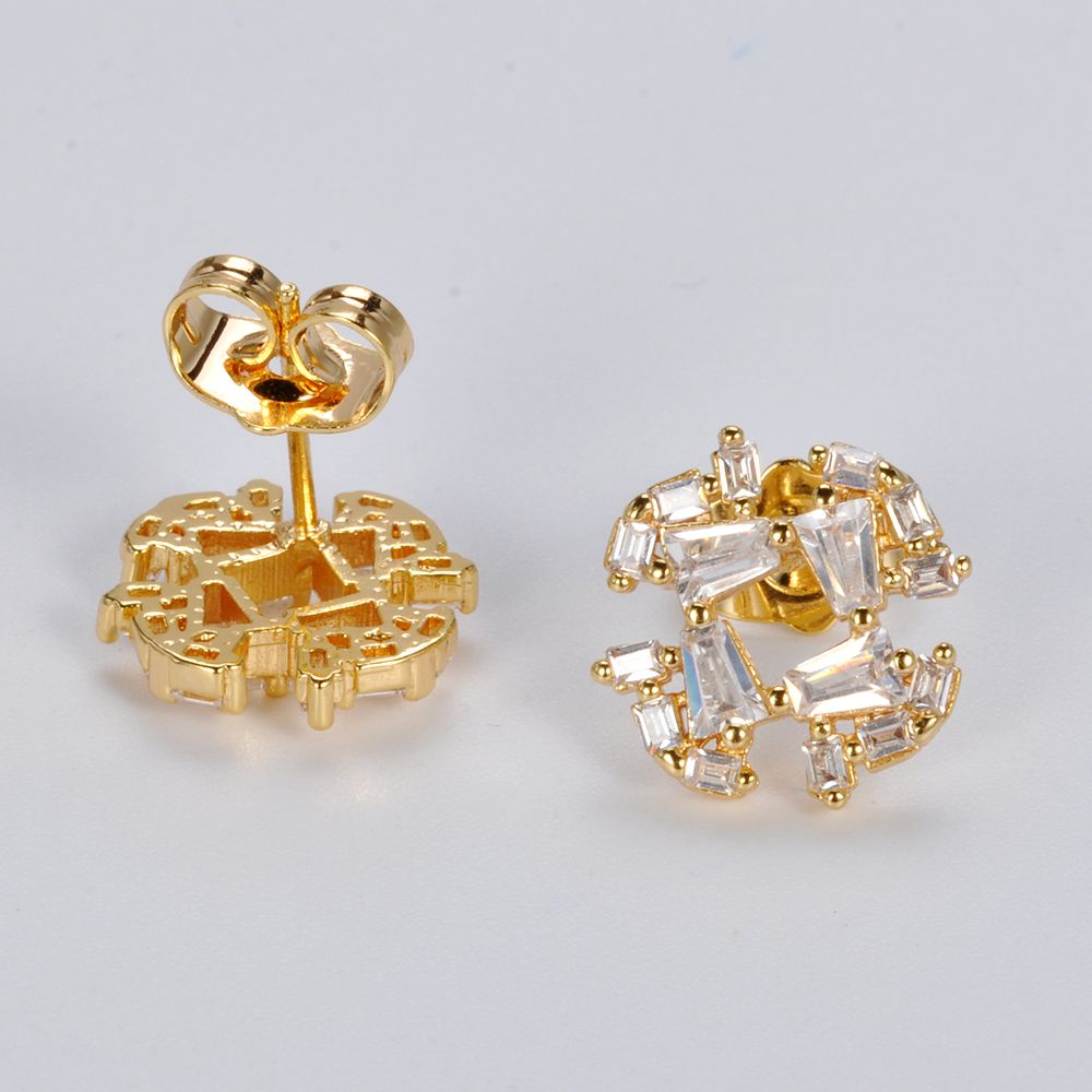 Gorgeous Wedding Bridal Earring Round Shaped Jewelry In Stock