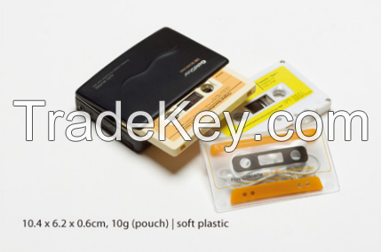 Cassette shaped pouch for earphones-replay404