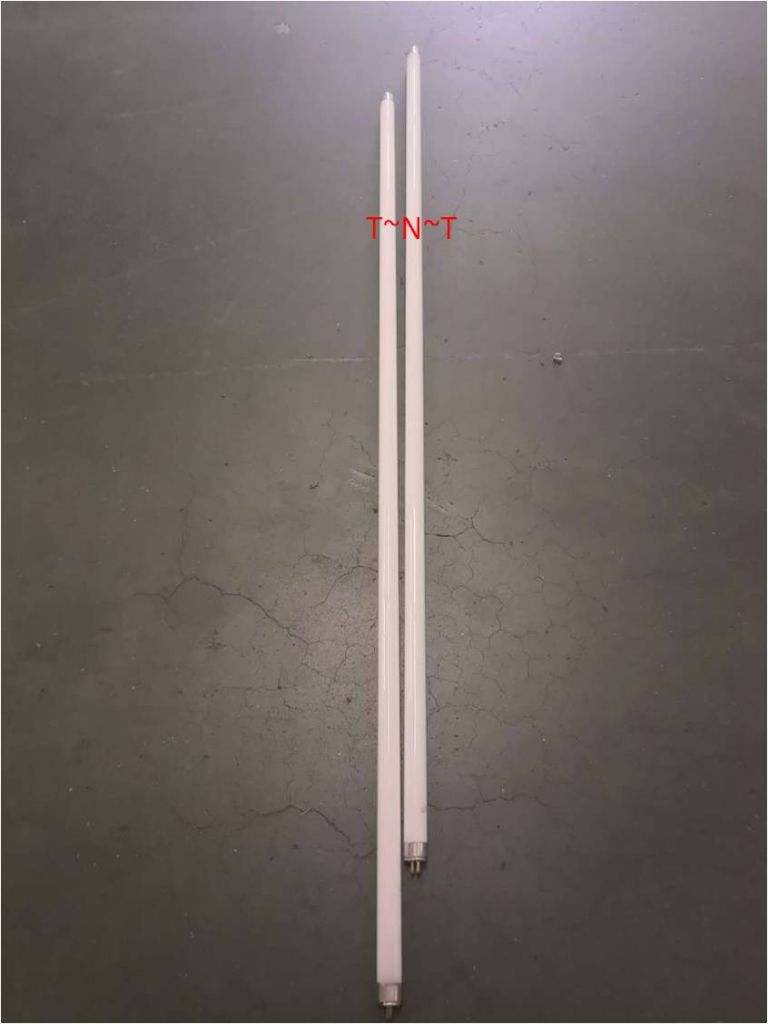 T5 linear fluorescent lamps, 3 foot, 21W/39W