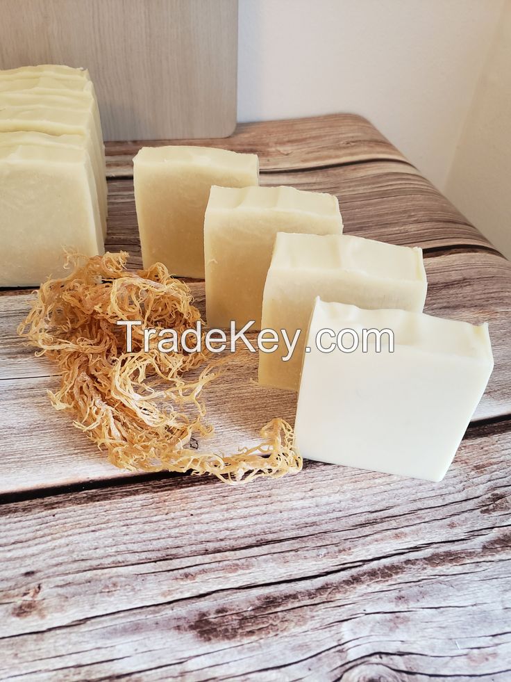 NATURAL SEA MOSS SOAP / HANDCRAFTED / GENTLE ON SKIN