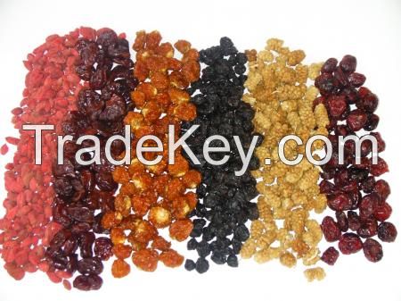 Dry berries 