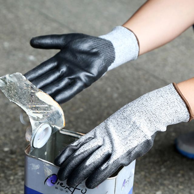 Yellow Liner and Blue Latex Coating Labor Gloves