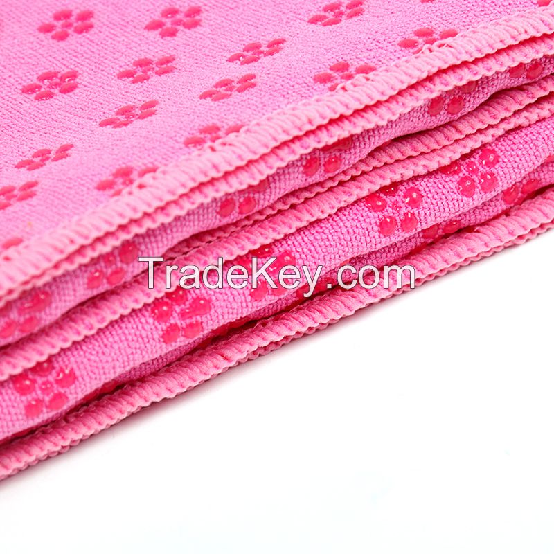 Wholesale Eco Friendly Grip Dot Yoga Towel Microfiber Non Slip Yoga Mat Towel with PVC Grip Dots