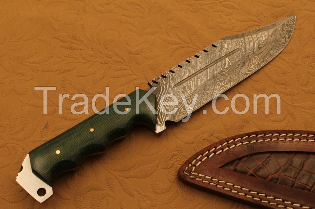 DAMASCUS STEEL HUNTING KNIFE