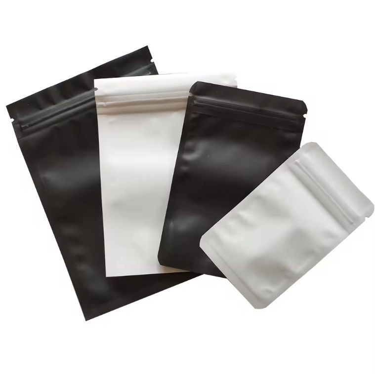 Customizable Matte Smell-Proof Zip Lock Mylar Bags for Cannabis and Edibles( 1g 1/8oz 3.5 Gram 4 X 6 1/4 Oz 7 Gram 1 Oz 28 Gram)