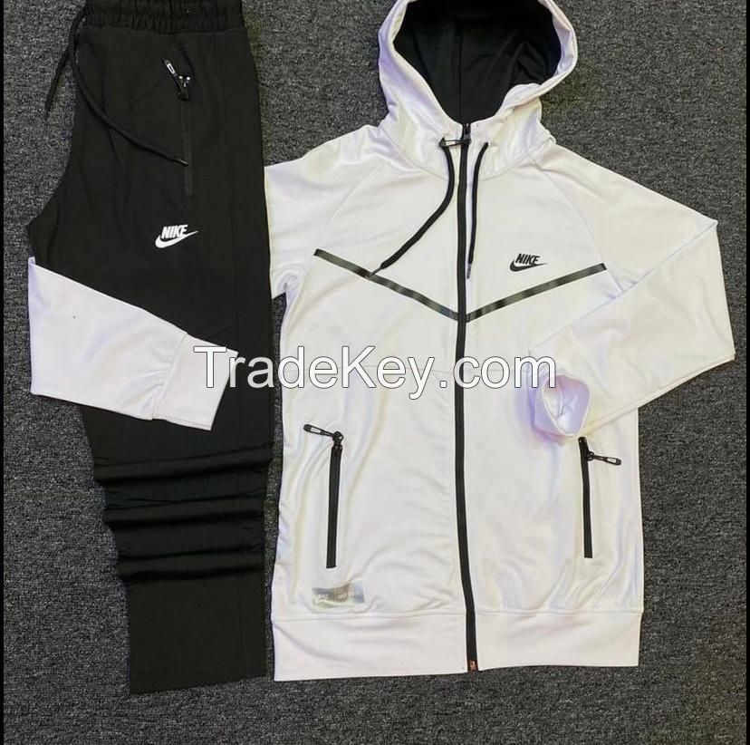 Apquepo MEN'S TRACKSUIT