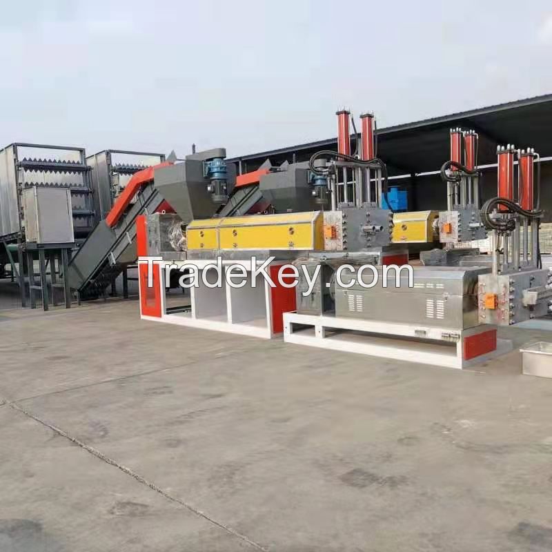 Water washing plastic granulation unit  