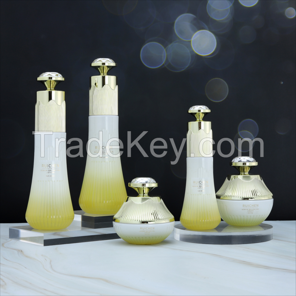 Luxury Empty Glass Cosmetic Packaging Cream Jar glass bottle glass jar set