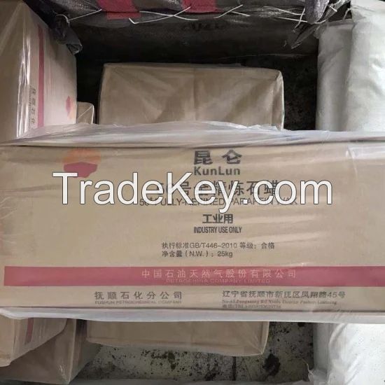 Supply Kunlun Brand Fully Refined Paraffin Wax52/54/56/58/60/62 /64 CAS 8002-74-0