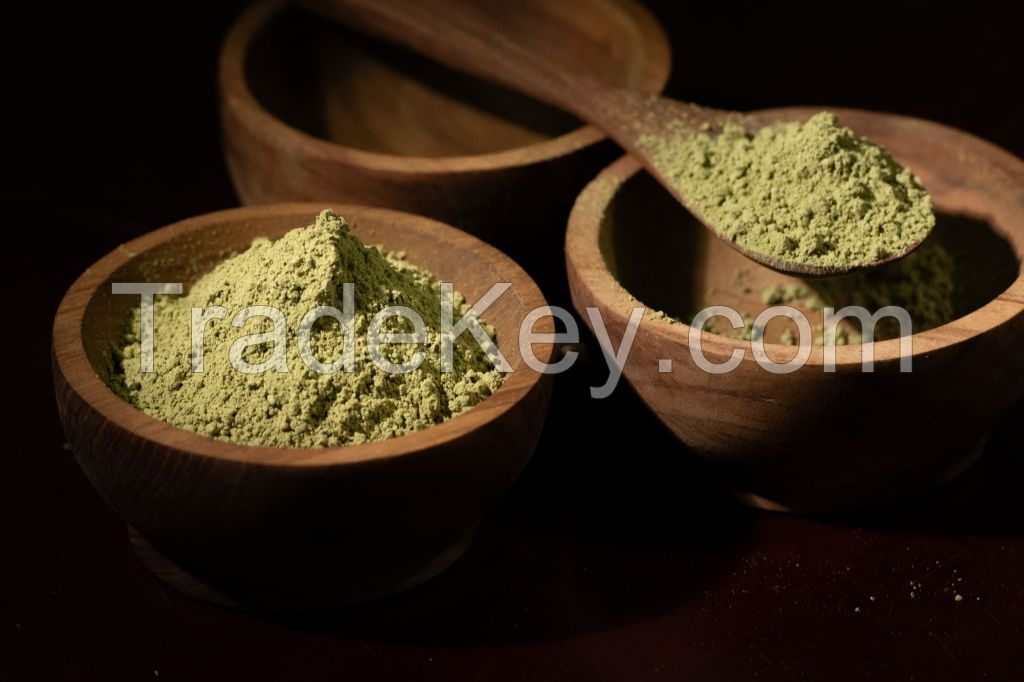 Kratom Powder (Mitragyna Speciosa)