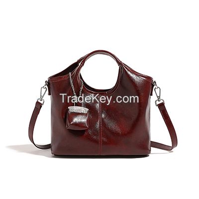 Chic Vintage Soft Leather Hobo Shoulder Bag Ã¢ï¿½ï¿½ Luxurious Design for Women