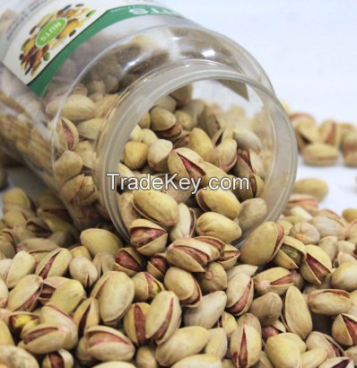 Selling Pistachio Nuts in cheap price 