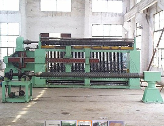 Hexagonal Wire Mesh Machine