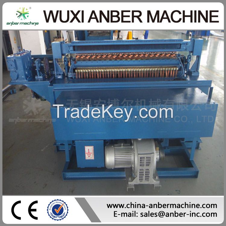 Mesh welding machine