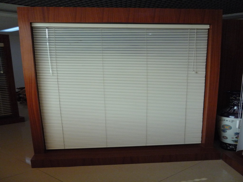 Ready-Made Aluminum Blinds