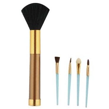 Makeup brushes