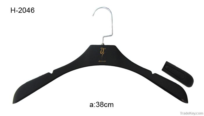 clothes hanger, plastic clothes hanger