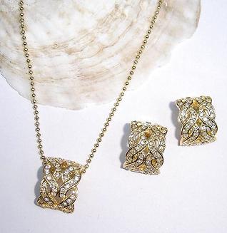 necklace set