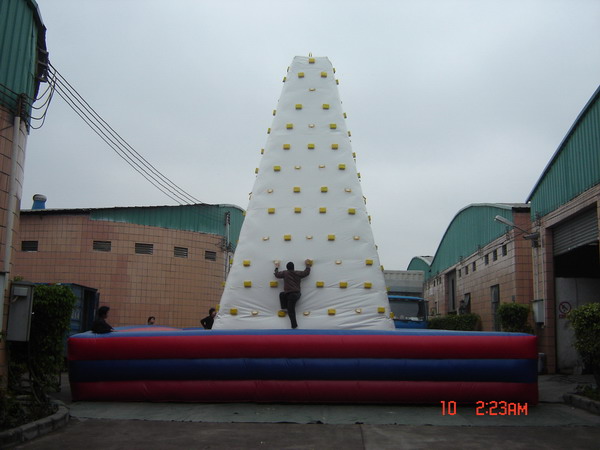 inflatable climb wall