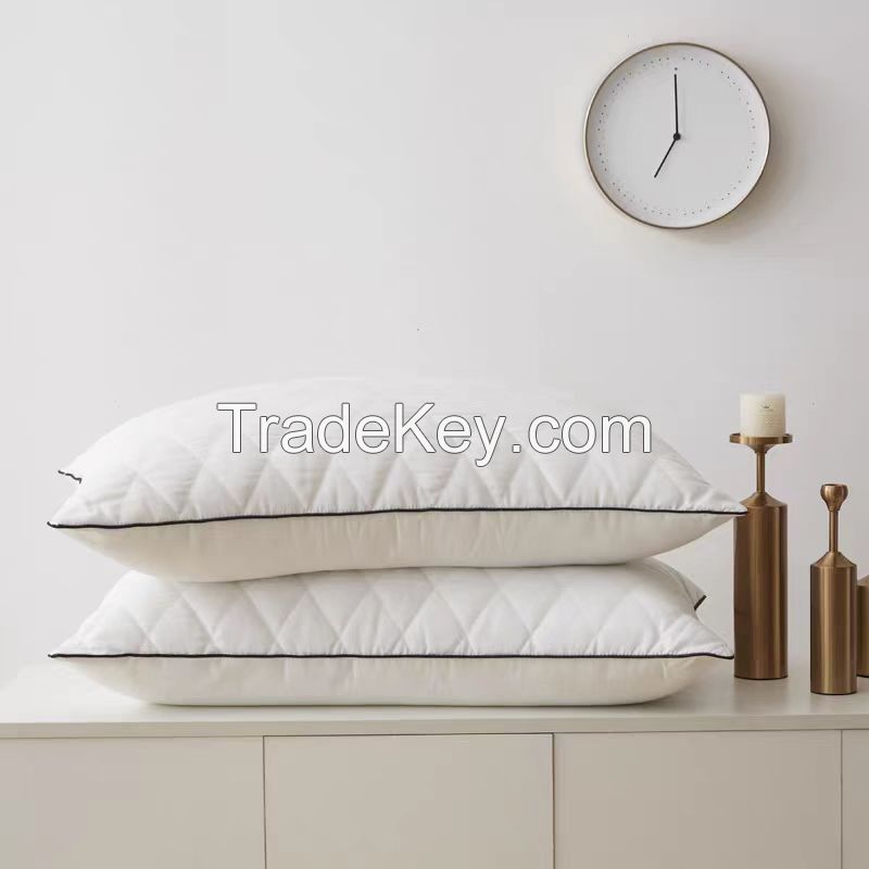 100% polyester microfiber quilted pillow with 3D filling and piping around