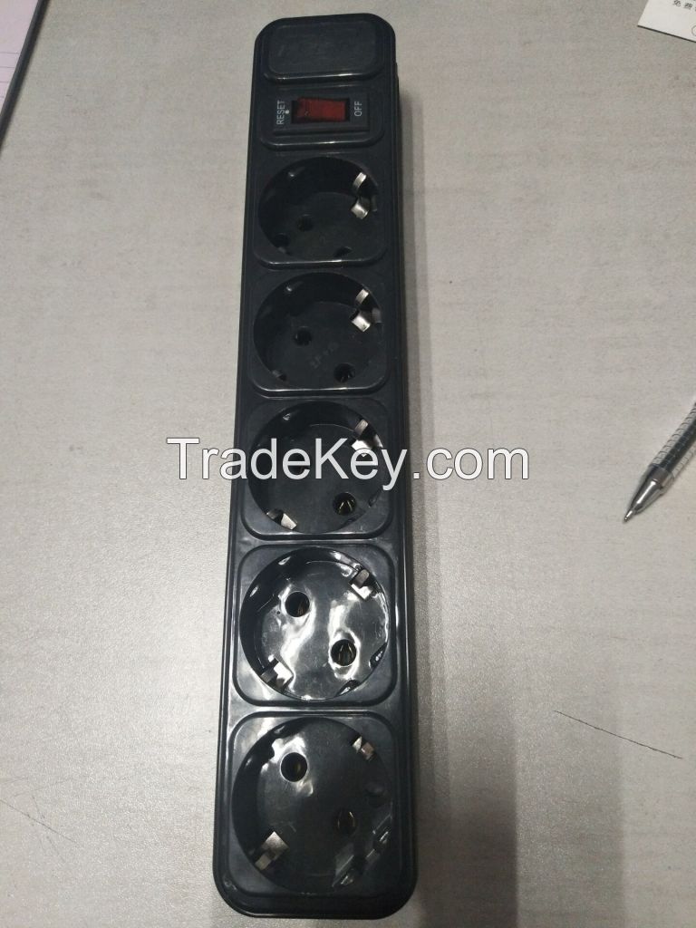 Elendax Electrical 5 ways German Extension Socket (E2005ES)