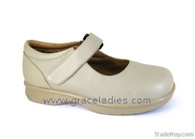 9609338 women orthopedic shoes