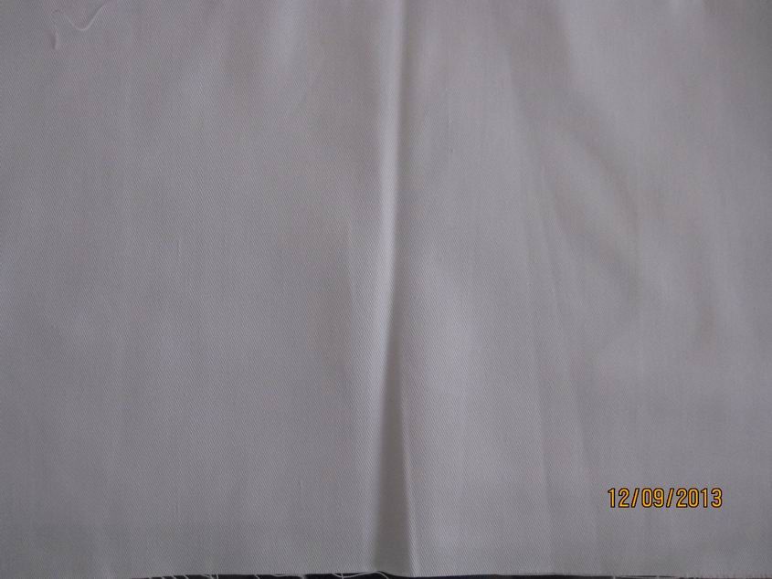 fabrics of White Polyester cotton poplin t/c 65/35 45x45 133x72  58/60" 