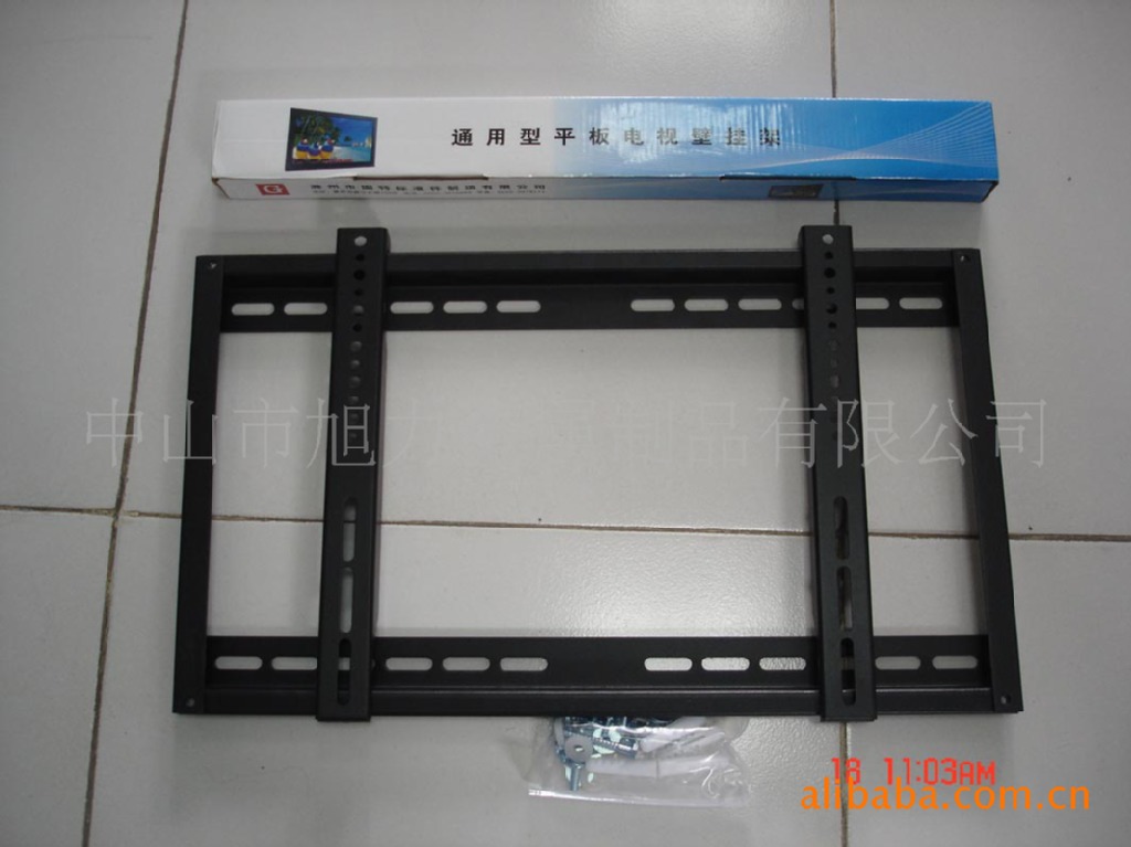 LCD TV wall hanger