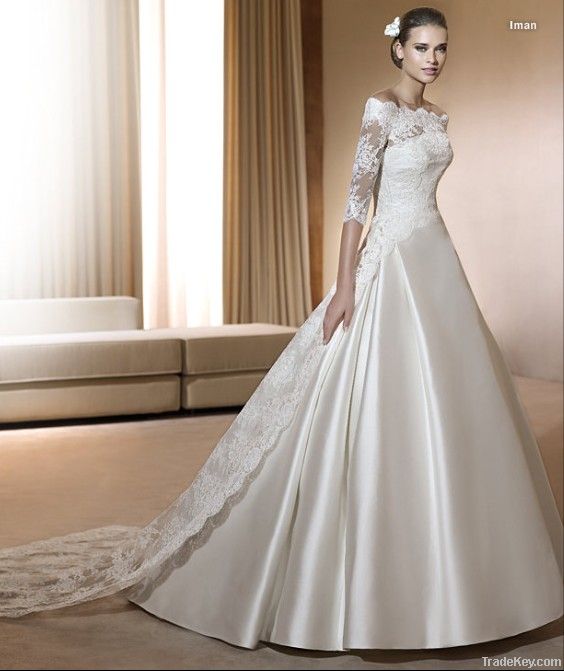 Lace bridal dress F014