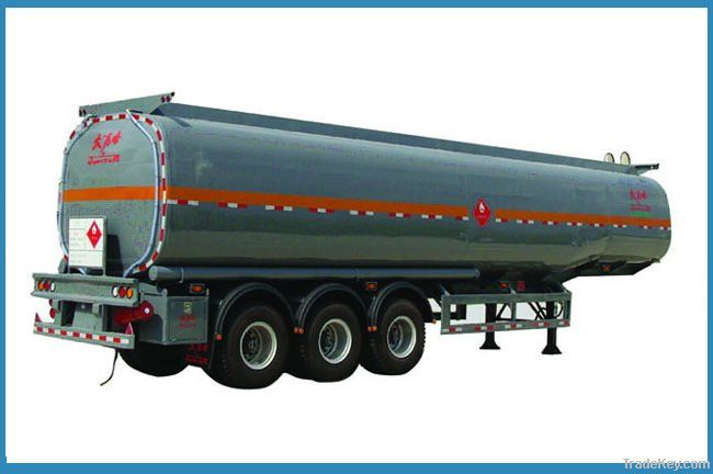 chemical liquid transportation semi-trailer