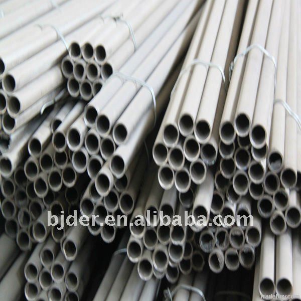 Seamless titanium tube