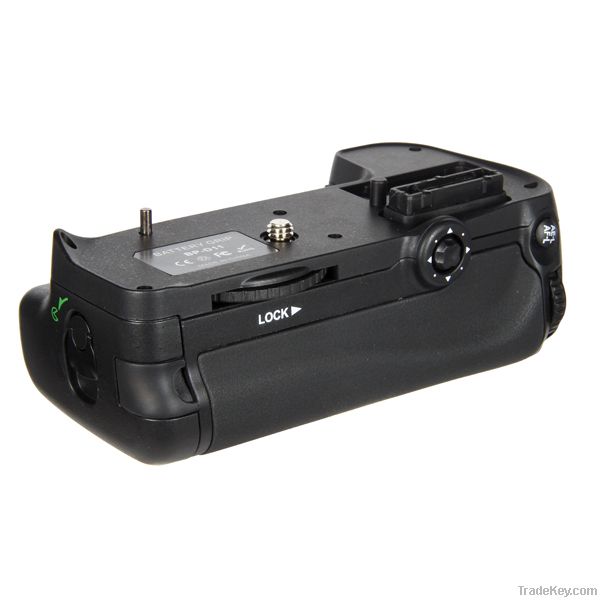 Battery Grip for digital camera Nikon D7000