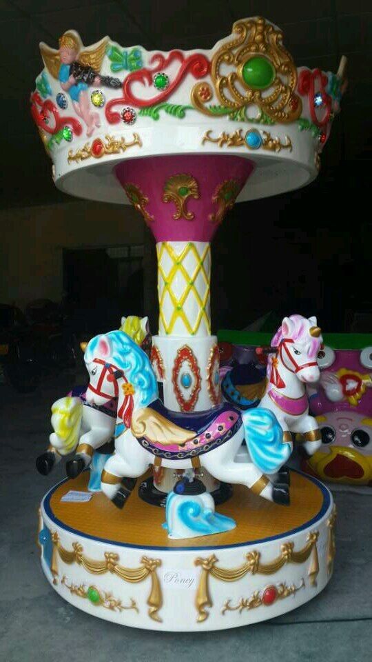 three seats lotus amusement carousel ride on toy