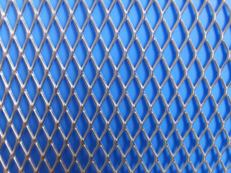 Expanded metal mesh