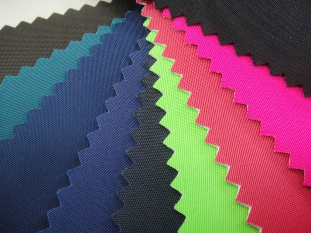 Nylon fabrics laminated with Rubber Foam