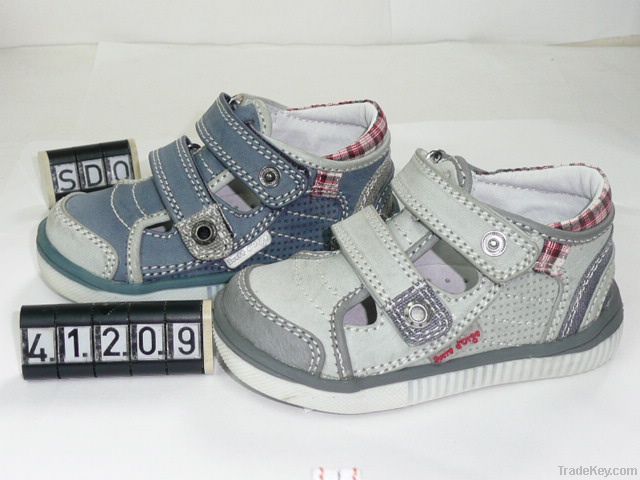 BOY SHOES