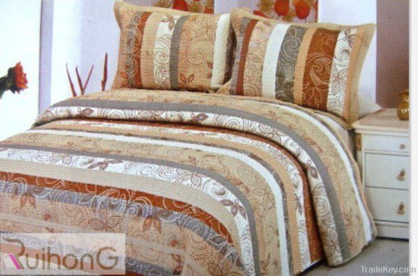 Printed quilt bedding