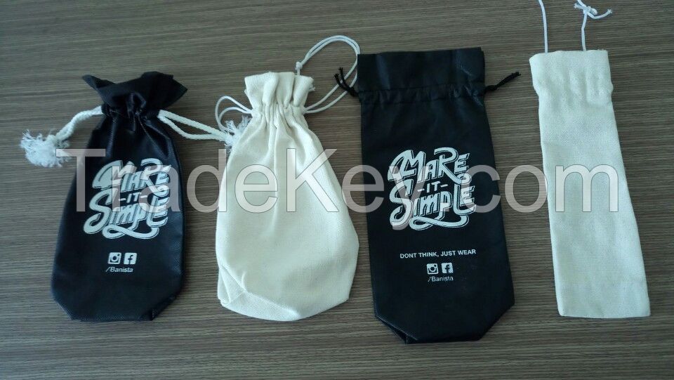 Bag with drawstring