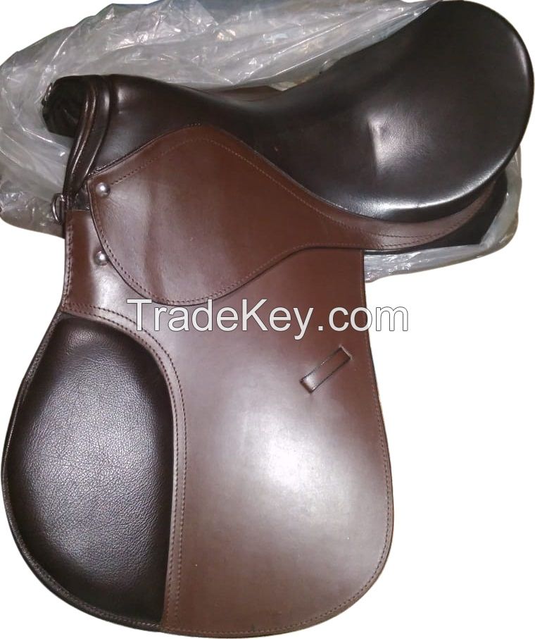 Genuine leather horse jumping saddle Brown , size 14,15,16,17